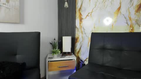 Snapshot of lycan_fox chatting on 25, 5, 2026 TELL ME LYCAN online show from 25, 5, 2026