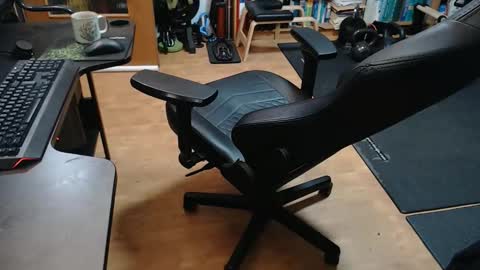 Snapshot of lycraboy123 chatting on 2, 2, 2026 lycraboy123 online show from 2, 2, 2026