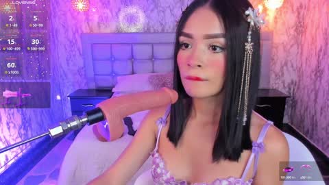 Lyen Rae  online show from 2, 1, 2025