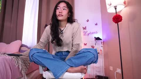 Lyhana Lee online show from 22, 5, 2026