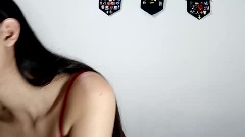 lyla online show from 3, 10, 2025