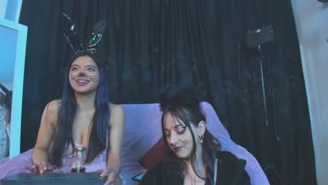 Snapshot of lylaheather chatting on 27, 10, 2025 Sara online show from 27, 10, 2025