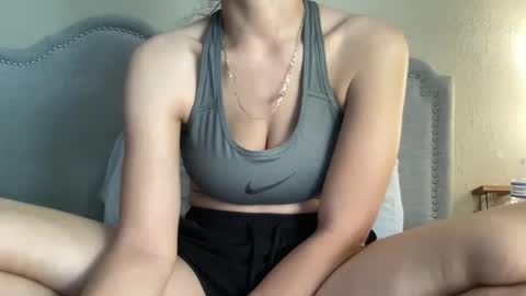 Olivia online show from 20, 1, 2025