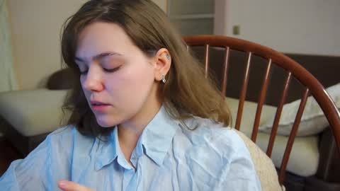 Snapshot of lyle_art chatting on 5, 2, 2025 hi im Lyle online show from 5, 2, 2025