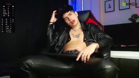 Snapshot of lylebennett_ chatting on 18, 5, 2026 Lyle Bennett Freelance Model online show from 18, 5, 2026