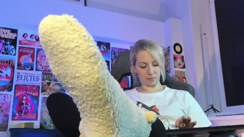 Lylith Skye NO NUDE model online show from 16, 1, 2025