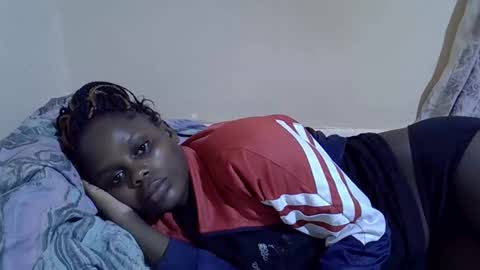 lyn_anna online show from 12, 11, 2025