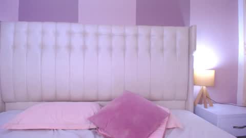 Lyn online show from 5, 2, 2025