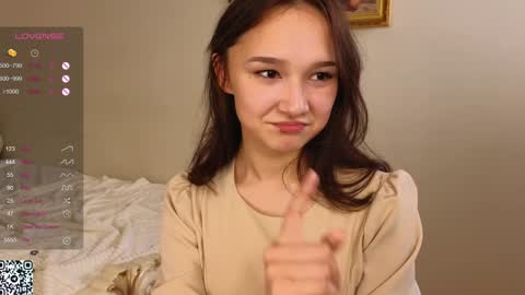 Lola online show from 2, 2, 2025