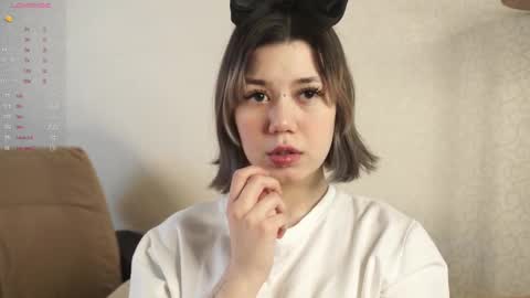 Lola online show from 4, 3, 2025