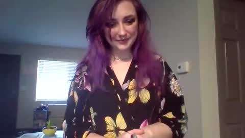 Lynn  online show from 15, 2, 2026