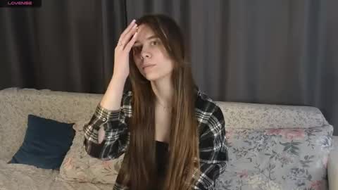 lynnwalker online show from 28, 3, 2026