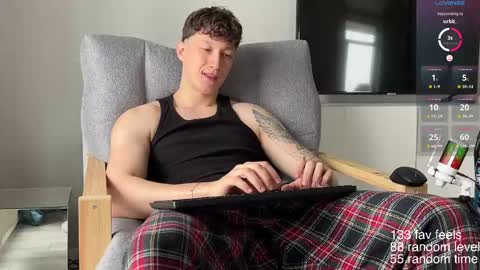 Snapshot of lyon_power_ chatting on 26, 4, 2026 Dani online show from 26, 4, 2026