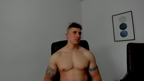Snapshot of lyonel15 chatting on 19, 7, 2026 Lyonel online show from 19, 7, 2026