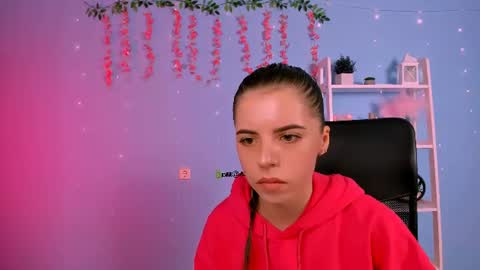 Snapshot of lyra_desire chatting on 17, 6, 2026 lyra_desire online show from 17, 6, 2026