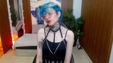 lyra_tay online show from 10, 3, 2026