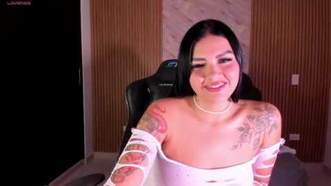 Snapshot of lys_with chatting on 31, 5, 2026 VIVIANA online show from 31, 5, 2026