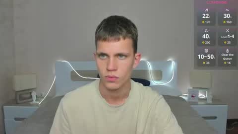 Snapshot of m0neyken_ chatting on 17, 7, 2026 m0neyken_ online show from 17, 7, 2026