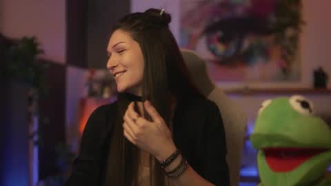 Snapshot of m1agarand chatting on 9, 2, 2026 M1A Dddy online show from 9, 2, 2026