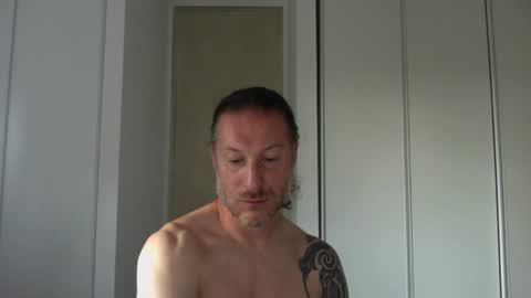 Snapshot of m4rduk81 chatting on 1, 8, 2026 m4rduk online show from 1, 8, 2026