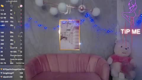 Snapshot of m_eris_s chatting on 19, 7, 2026 Eris online show from 19, 7, 2026
