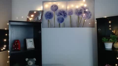 Snapshot of m_i_k_i_ chatting on 2, 2, 2026 m_i_k_i_ online show from 2, 2, 2026