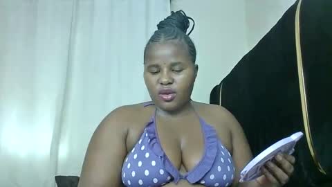 Snapshot of m_pretty_p chatting on 24, 1, 2025 m_pretty_p online show from 24, 1, 2025