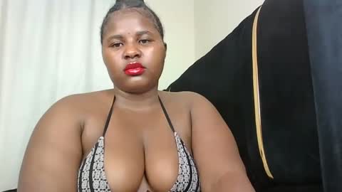 Snapshot of m_pretty_p chatting on 28, 1, 2025 m_pretty_p online show from 28, 1, 2025