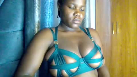 m_tits3 online show from 1, 2, 2026