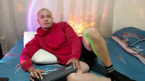 Snapshot of maax_taylor01 chatting on 6, 2, 2026 online show from 6, 2, 2026