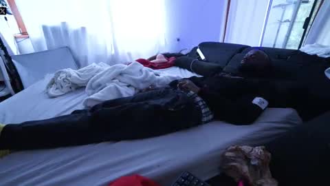 Mac Troy online show from 1, 10, 2025