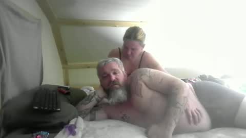 Snapshot of macabrediamomd chatting on 14, 2, 2026 macabrediamomd online show from 14, 2, 2026