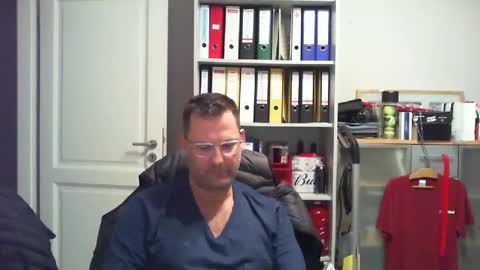 Snapshot of macfly67 chatting on 4, 2, 2025 macfly67 online show from 4, 2, 2025