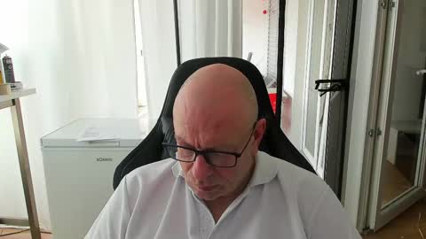 Andy online show from 19, 4, 2026