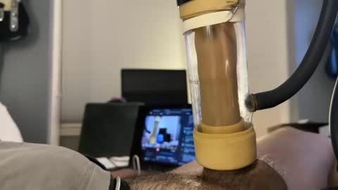 Snapshot of machinestroker chatting on 24, 12, 2024 machinestroker online show from 24, 12, 2024