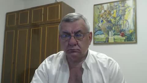 Snapshot of machomale3 chatting on 16, 12, 2025 Macho online show from 16, 12, 2025