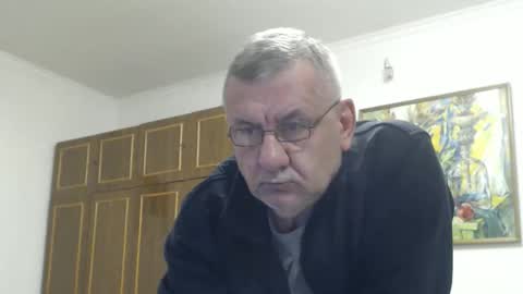 Snapshot of machomale3 chatting on 12, 1, 2026 Macho online show from 12, 1, 2026