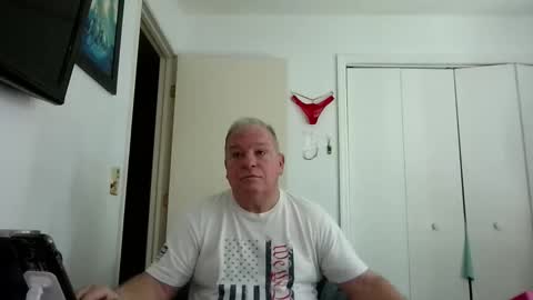 mackdocc001 online show from 28, 11, 2025