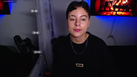 Snapshot of mackenziecameron chatting on 23, 1, 2025 MACKENZIE CAMERON online show from 23, 1, 2025