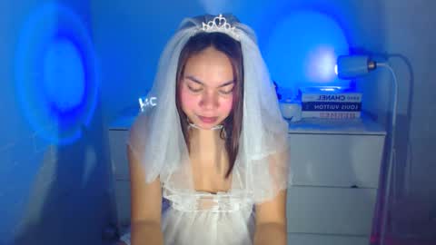 Snapshot of madame_ivy chatting on 15, 7, 2026 Ivy online show from 15, 7, 2026