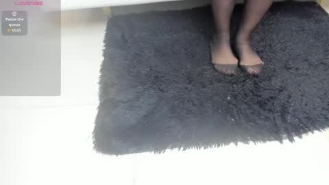 Snapshot of madameheels_ chatting on 12, 5, 2026 Madame Carla online show from 12, 5, 2026