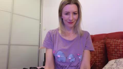 Maddalena online show from 5, 3, 2025