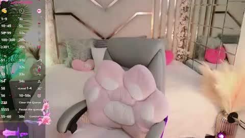 Snapshot of maddie_024 chatting on 7, 7, 2026 maddie_024 online show from 7, 7, 2026