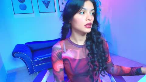 maddie_t18 online show from 25, 3, 2026