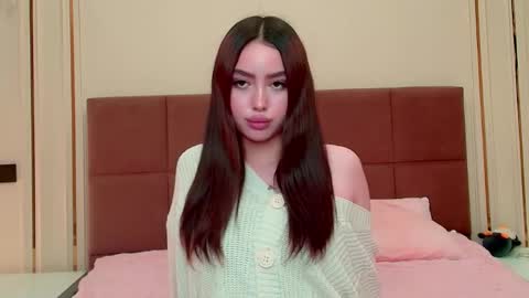Madelaine online show from 17, 5, 2026