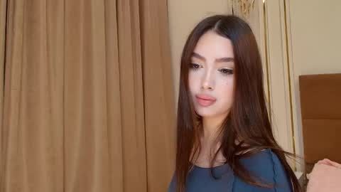 Madelaine online show from 19, 5, 2026