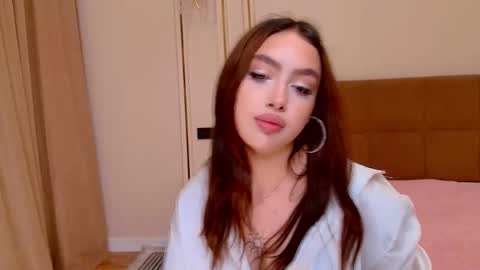 Madelaine online show from 22, 5, 2026