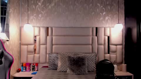 Snapshot of maddox_santana chatting on 17, 12, 2024 Maddox Santana online show from 17, 12, 2024