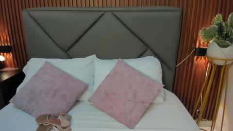 Snapshot of maddy_bythesea chatting on 21, 5, 2026 M A D D Y online show from 21, 5, 2026