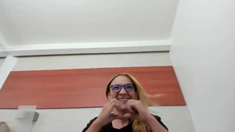 Snapshot of maddy_cartter chatting on 14, 3, 2026 maddy cartter online show from 14, 3, 2026